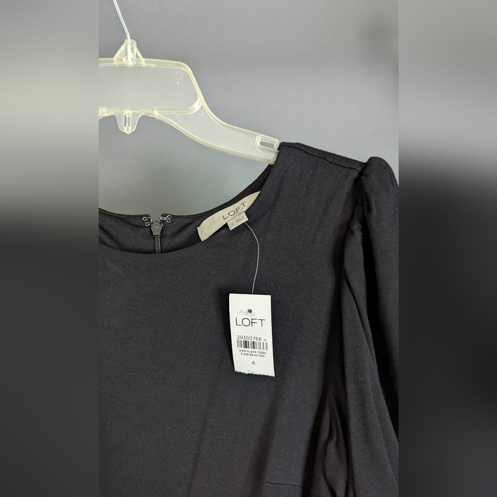 NWT LOFT Puff Sleeve Flounce Dress